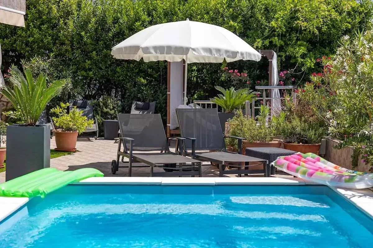 One-Bedroom Apartment Crikvenica Dramalj Croatia