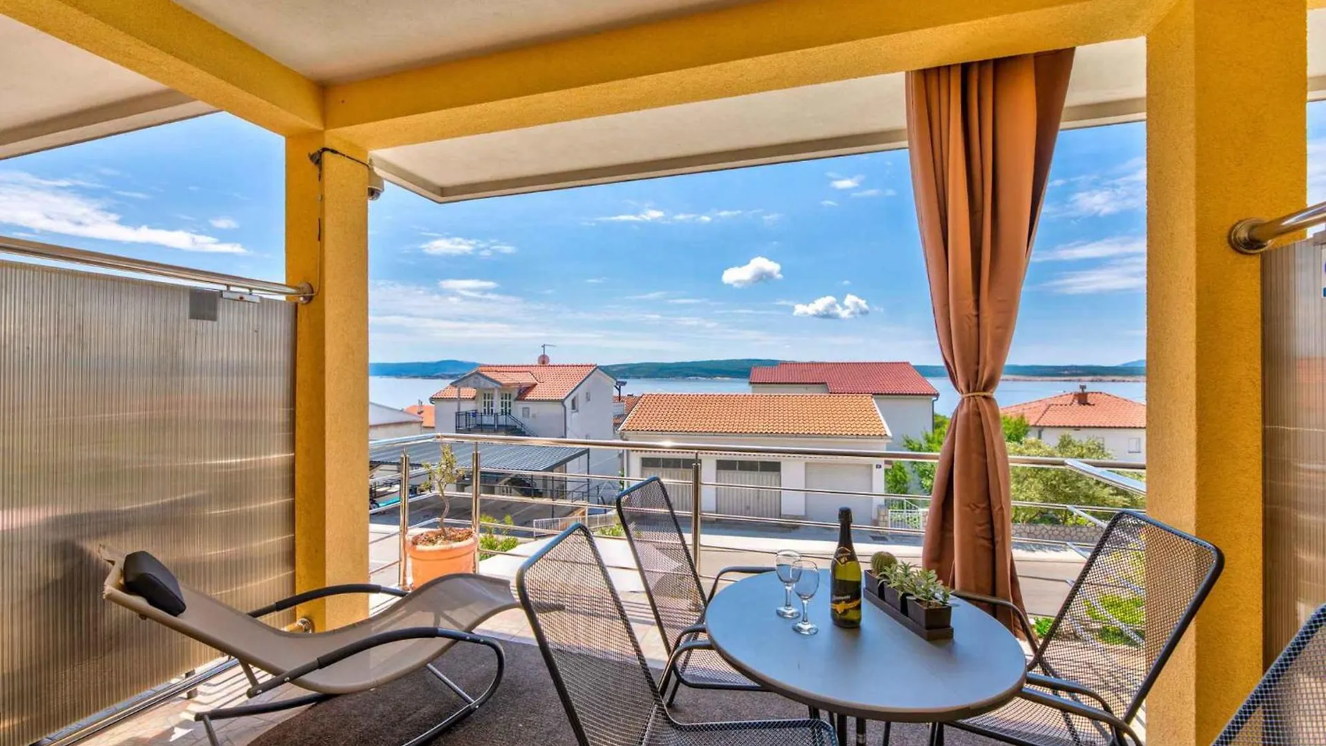 One-Bedroom Apartment Crikvenica Dramalj Croatia